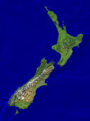 Neuseeland Satellit + Grenzen 592x800